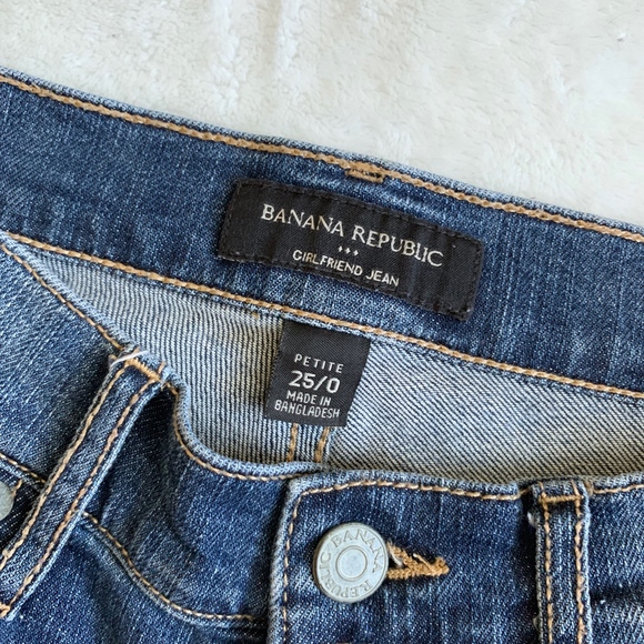 Banana Republic Medium Wash Girlfriend Jeans - Picture 7 of 7